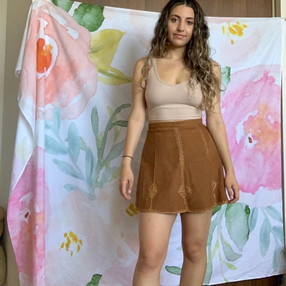 Faux Suede Autumn Mini Skirt - Picture 2 of 4